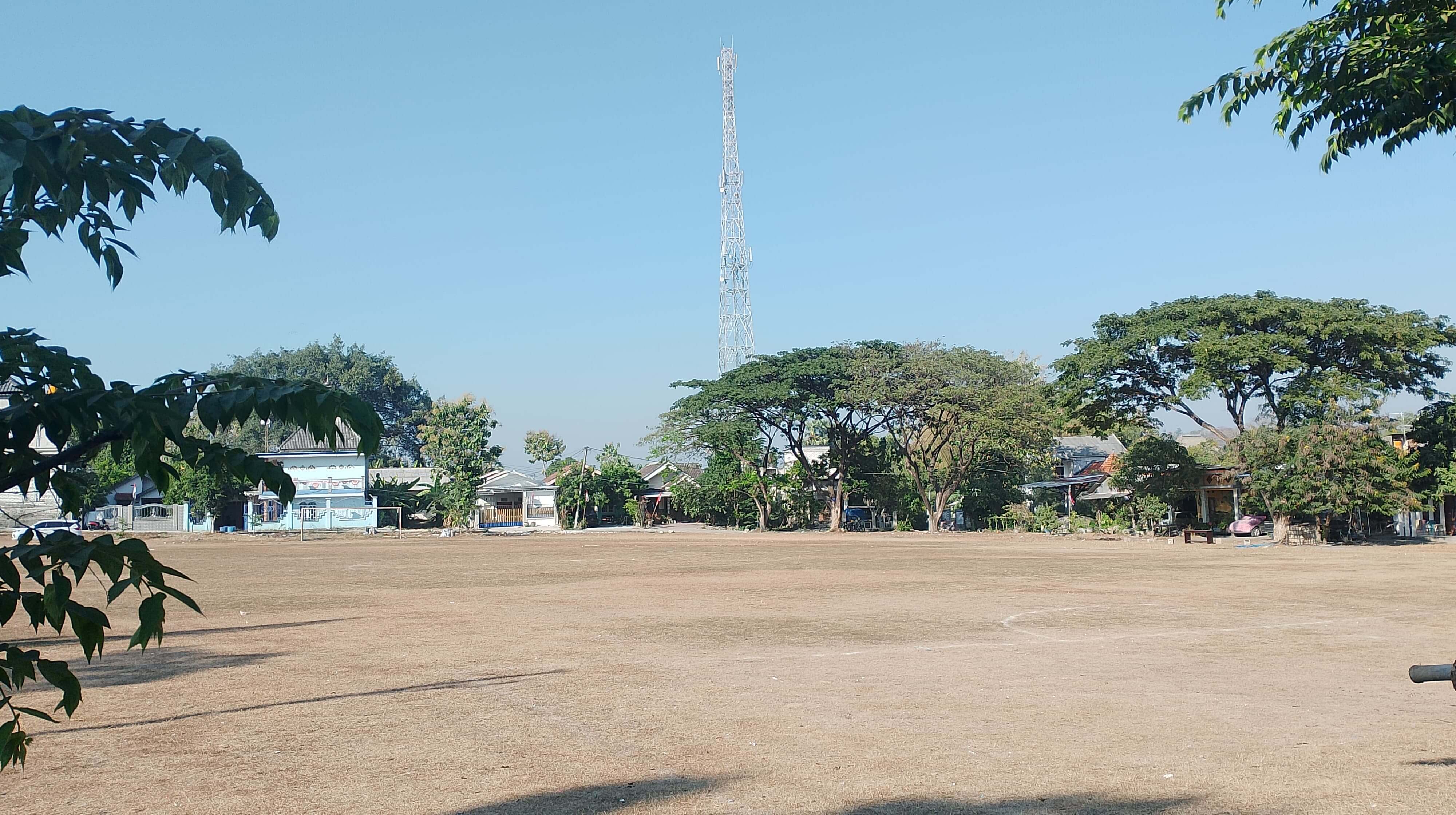 Lapangan Desa Popoh Blitar